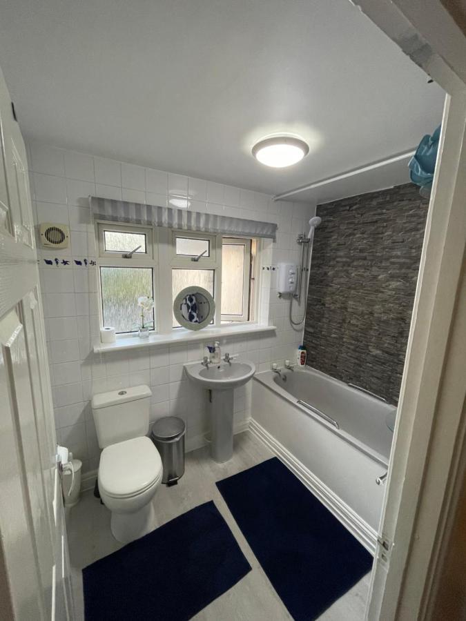 Shared House In Chakeshill Drive Ξενοδοχείο Μπρίστολ Εξωτερικό φωτογραφία