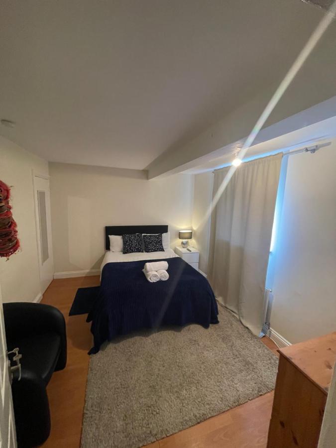 Shared House In Chakeshill Drive Ξενοδοχείο Μπρίστολ Εξωτερικό φωτογραφία